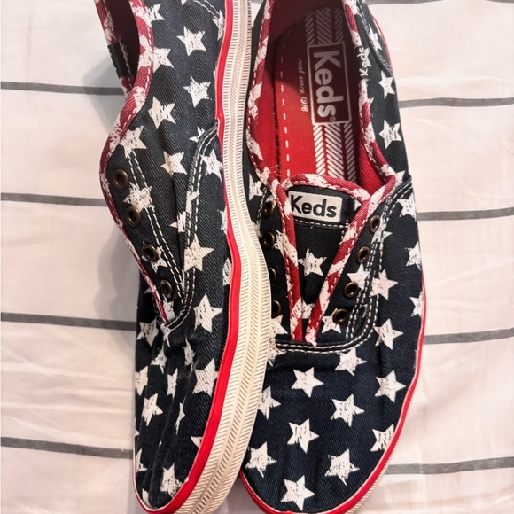 Keds Blue and White Patriotic Canvas Sneakers - Picture 2 of 5